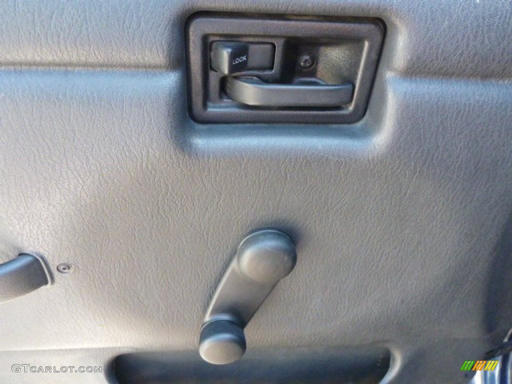 2004 Wrangler X 4x4 - Patriot Blue Pearl / Dark Slate Gray photo #15