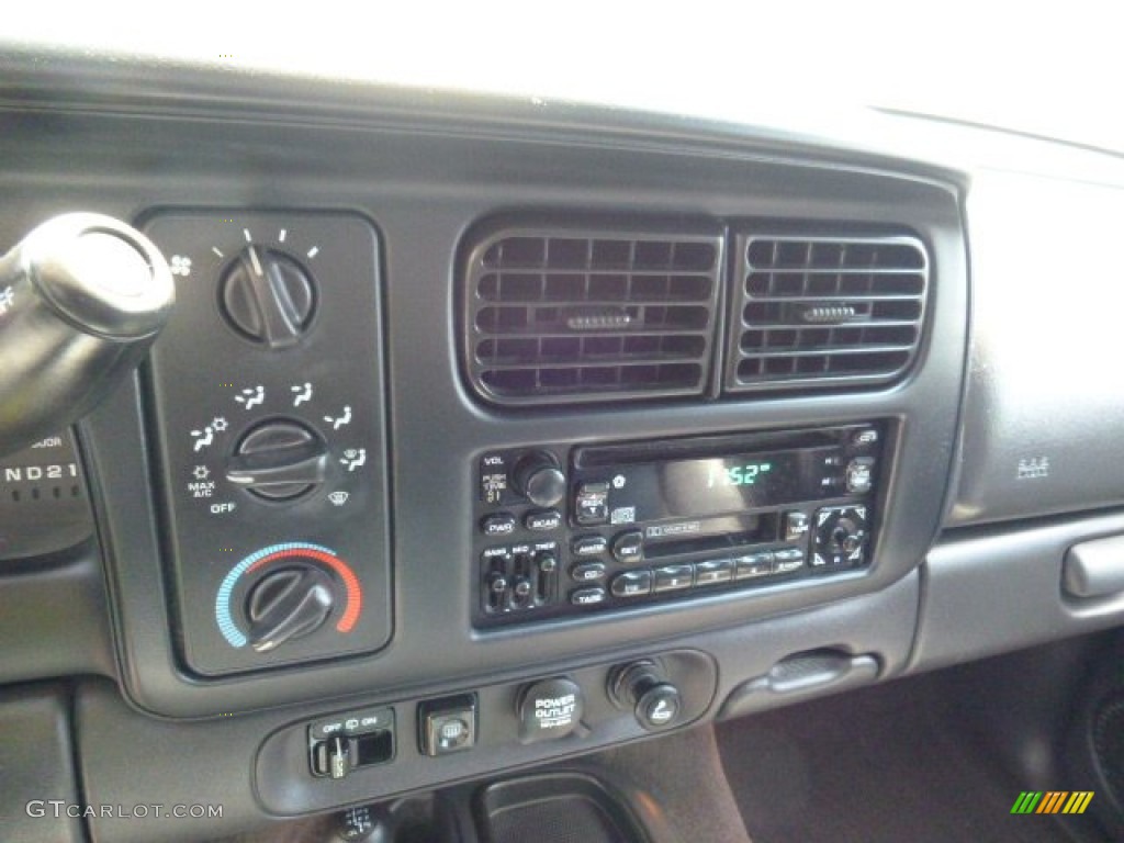 1999 Durango SLT 4x4 - Light Driftwood Satin Glow / Agate photo #13