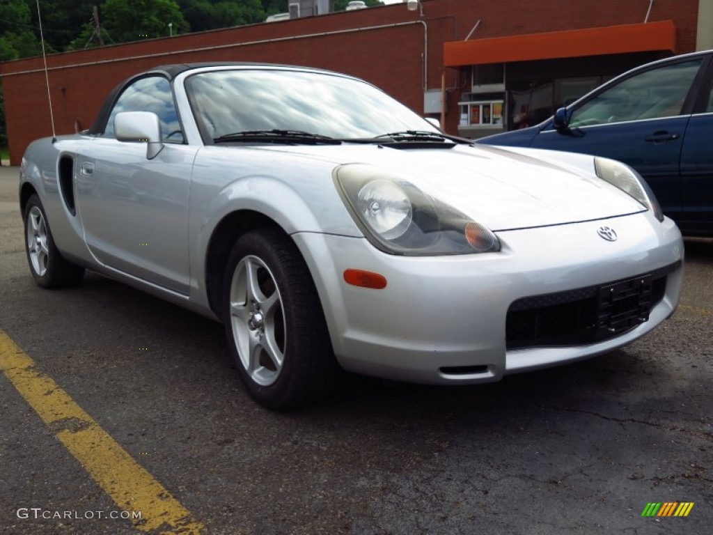 2000 MR2 Spyder Roadster - Liquid Silver / Black photo #1