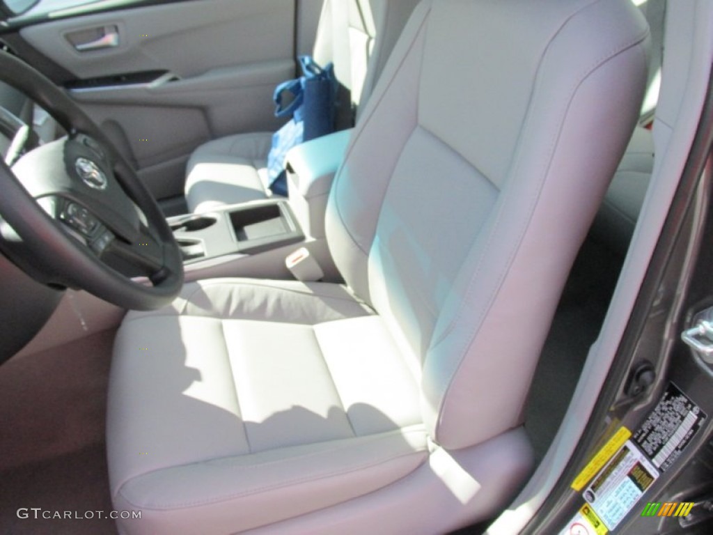 2015 Camry LE - Predawn Gray Mica / Ash photo #21