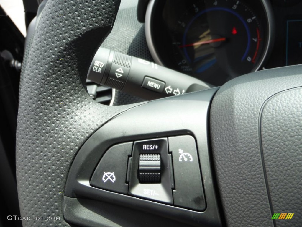 2016 Chevrolet Cruze Limited LT Controls Photo #104989389