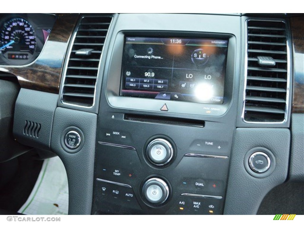 2015 Taurus Limited - Magnetic Metallic / Charcoal Black photo #22