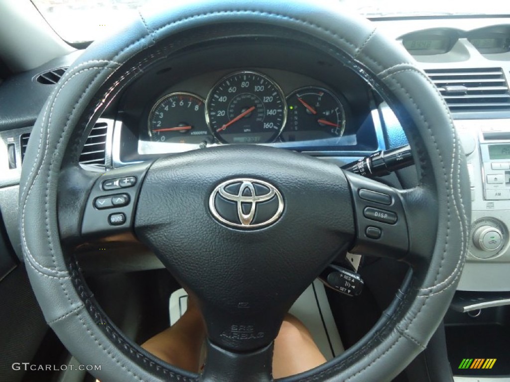 2006 Solara SE V6 Coupe - Black / Dark Stone photo #21