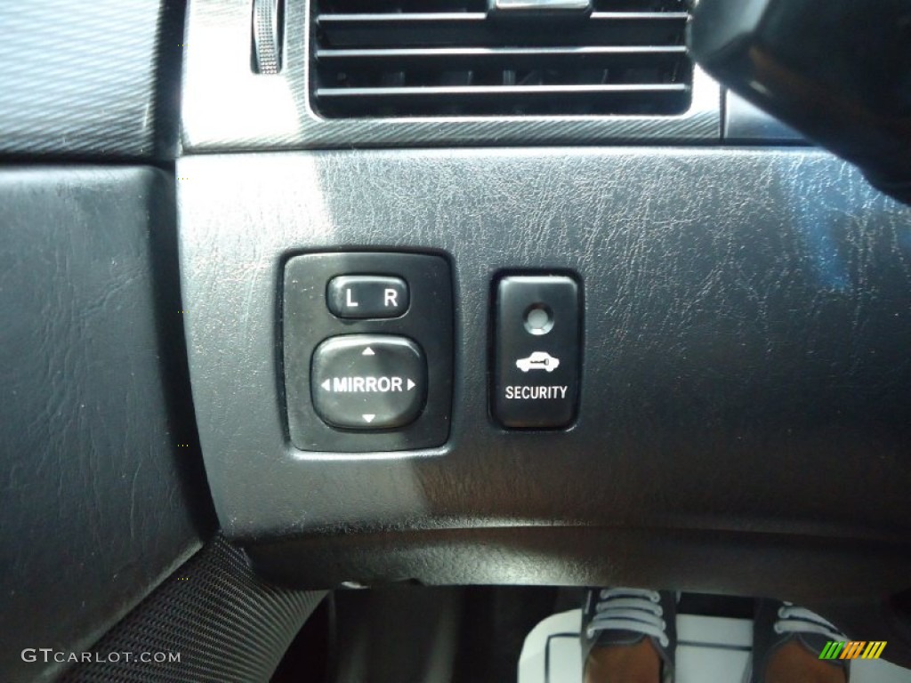 2006 Solara SE V6 Coupe - Black / Dark Stone photo #23
