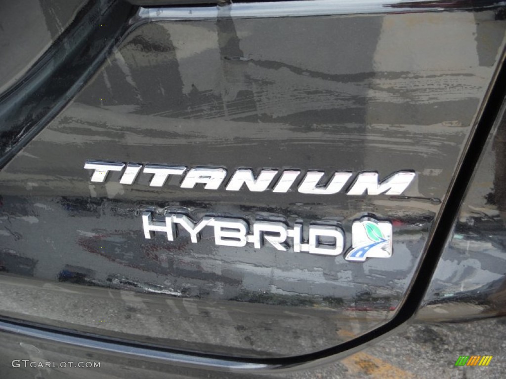 2013 Fusion Hybrid Titanium - Tuxedo Black Metallic / Charcoal Black photo #10