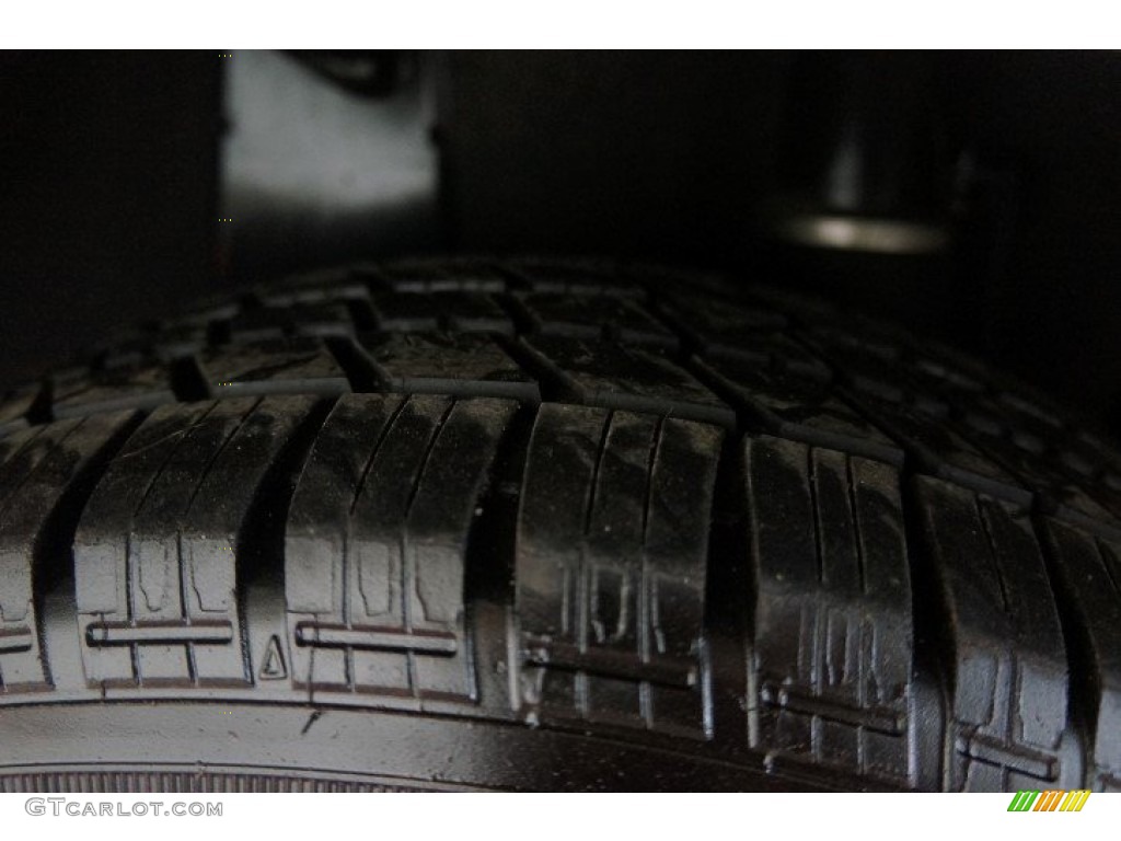 2002 Seville SLS - White Diamond / Neutral Shale photo #68