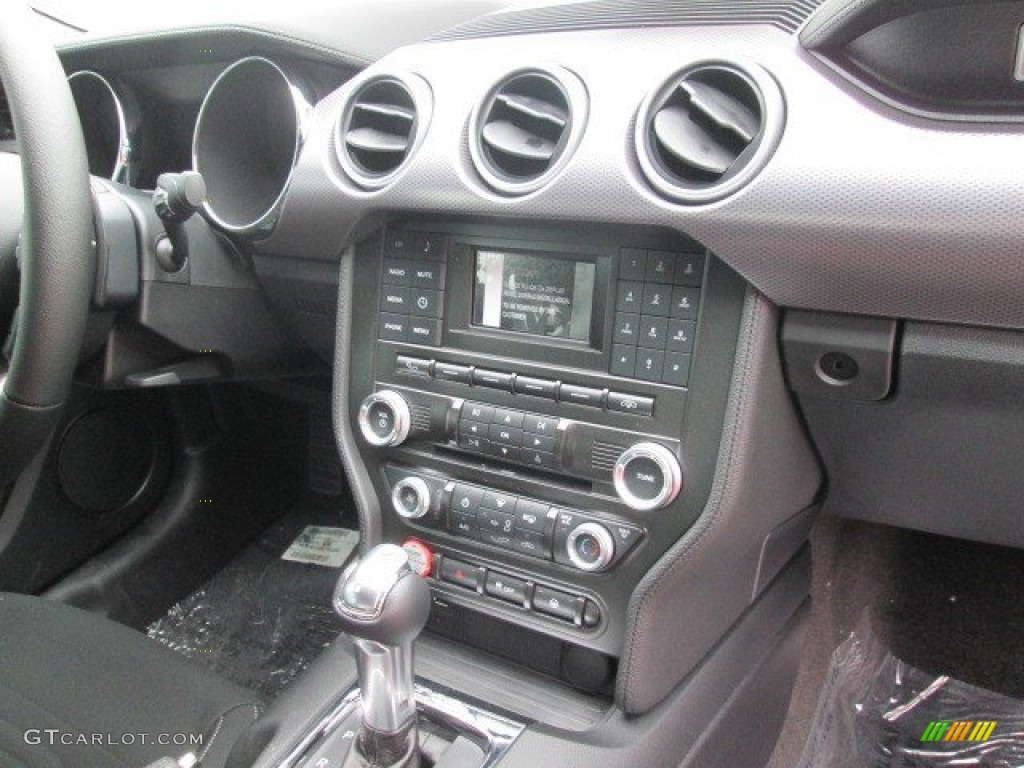 2015 Mustang EcoBoost Coupe - Black / Ebony photo #13