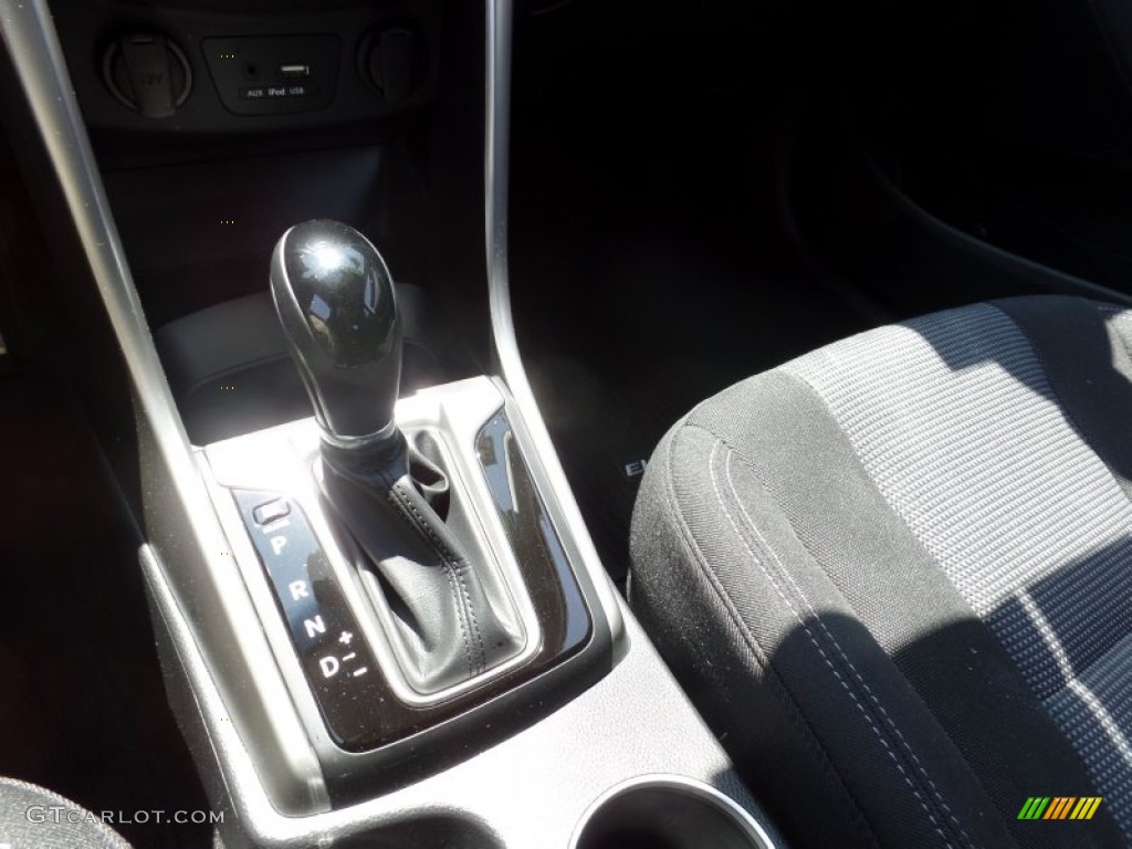 2016 Hyundai Elantra GT Standard Elantra GT Model 6 Speed SHIFTRONIC Automatic Transmission Photo #104998887
