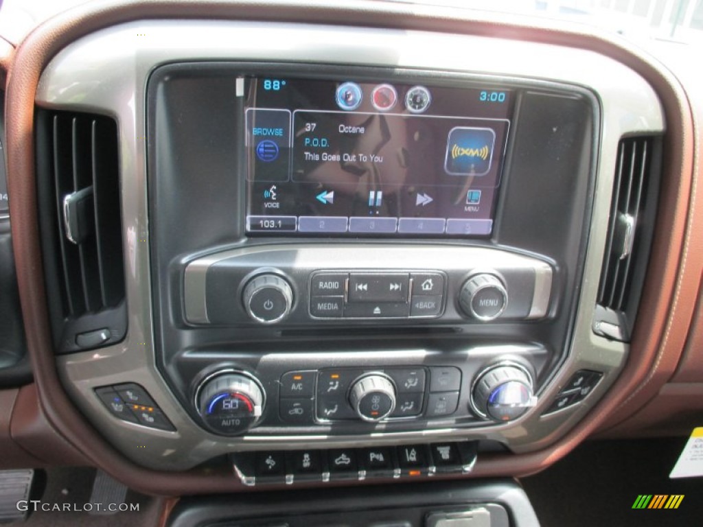 2015 Chevrolet Silverado 3500HD High Country Crew Cab Dual Rear Wheel 4x4 Controls Photo #105009759