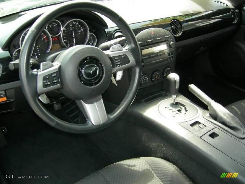 2007 MX-5 Miata Touring Roadster - Highland Green / Black photo #11