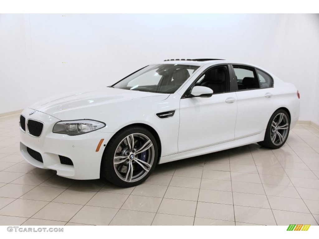 Alpine White 2013 BMW M5 Sedan Exterior Photo #105014103