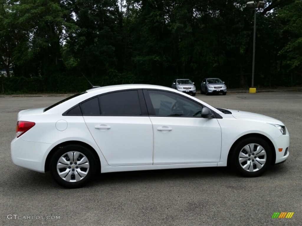 2013 Cruze LS - Summit White / Jet Black/Medium Titanium photo #3