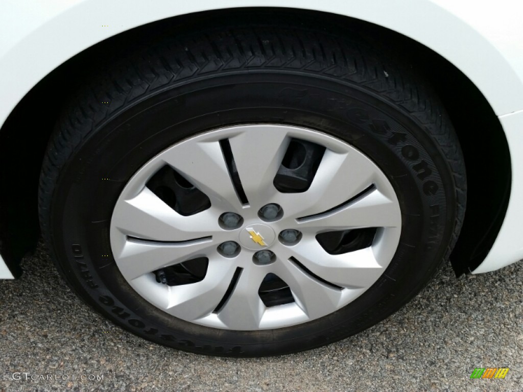 2013 Cruze LS - Summit White / Jet Black/Medium Titanium photo #5