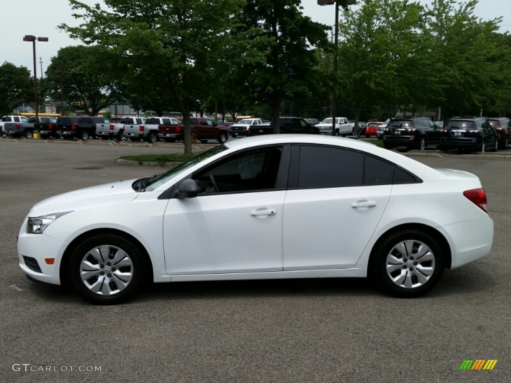 2013 Cruze LS - Summit White / Jet Black/Medium Titanium photo #10