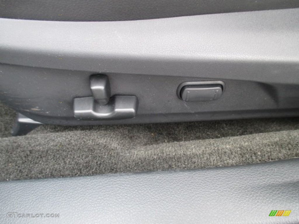 2012 Outback 3.6R Limited - Ruby Red Pearl / Off Black photo #25