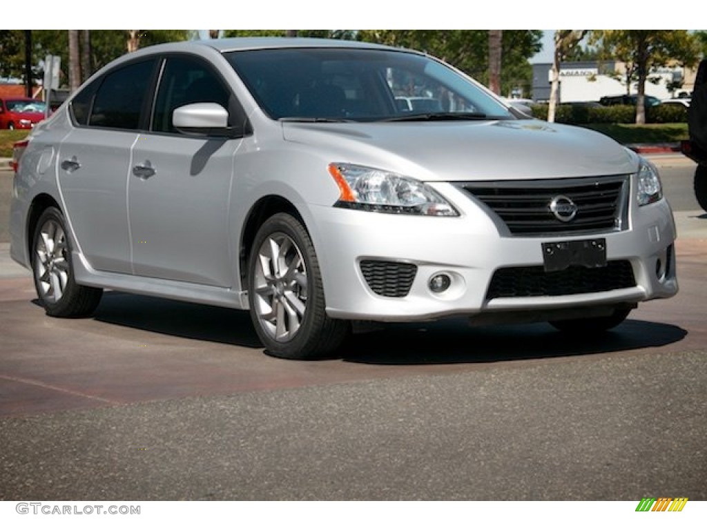 2013 Sentra SR - Brilliant Silver Metallic / Charcoal photo #1