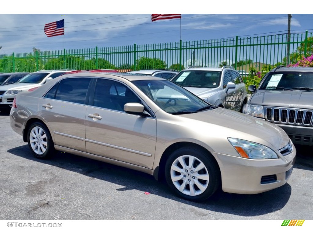 2007 Accord EX-L V6 Sedan - Desert Mist Metallic / Ivory photo #5