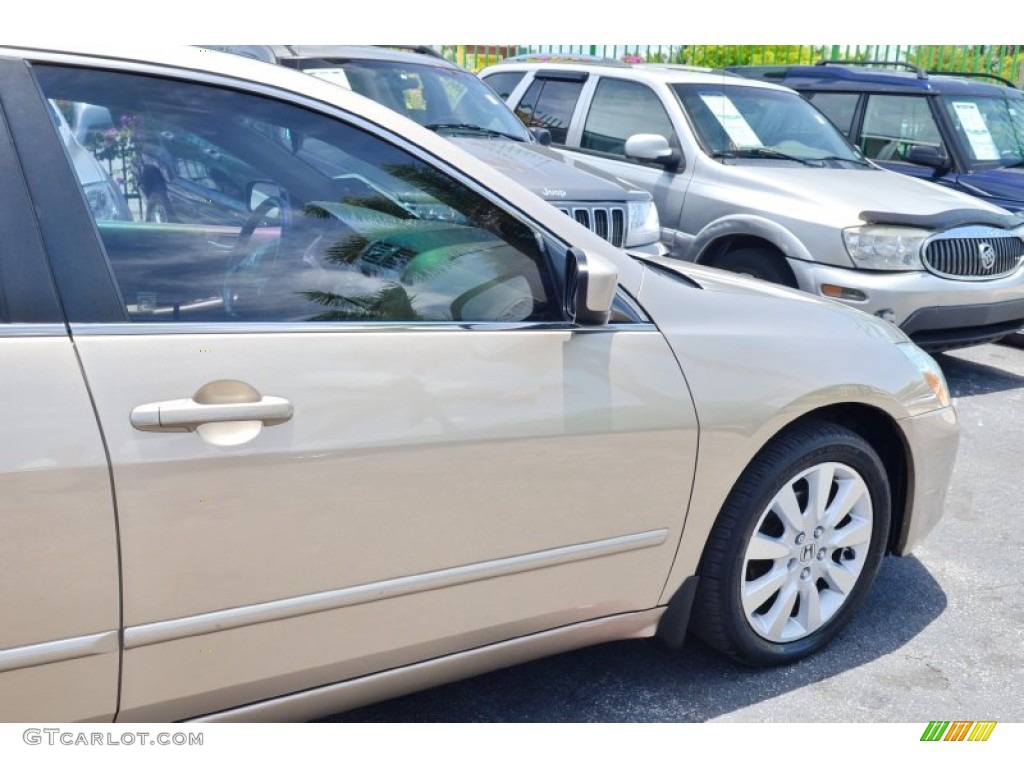 2007 Accord EX-L V6 Sedan - Desert Mist Metallic / Ivory photo #9