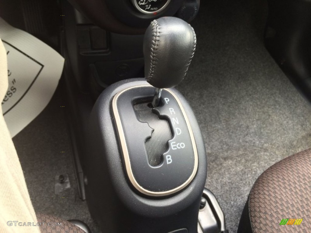 2012 Mitsubishi i-MiEV SE Transmission Photos