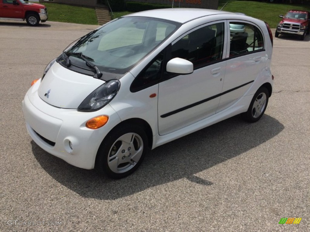 Diamond White Pearl 2012 Mitsubishi i-MiEV SE Exterior Photo #105042549