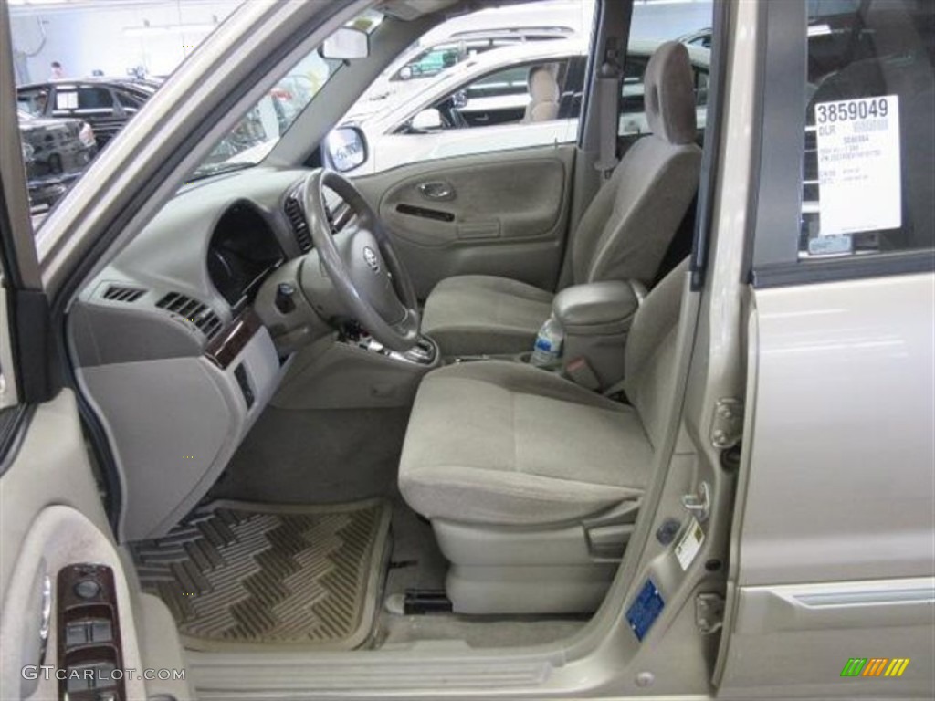 2004 XL7 LX 4x4 - Silky Silver Metallic / Gray photo #4