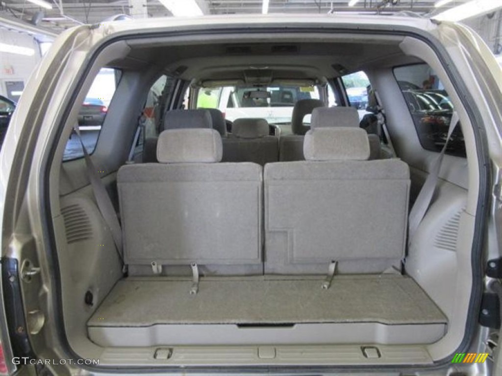 2004 XL7 LX 4x4 - Silky Silver Metallic / Gray photo #7