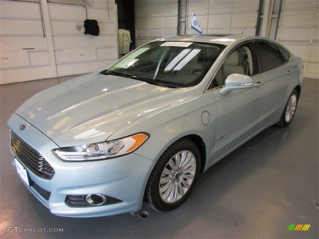 2013 Fusion Energi SE - Ice Storm Metallic / Dune photo #3