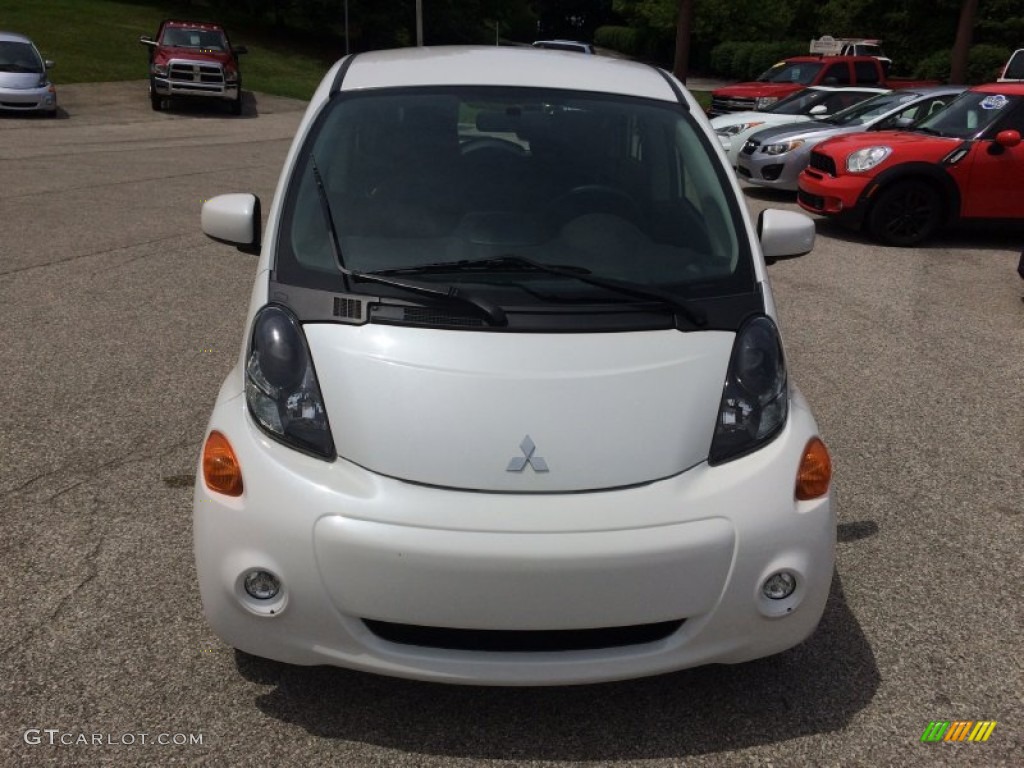 Diamond White Pearl 2012 Mitsubishi i-MiEV SE Exterior Photo #105043287