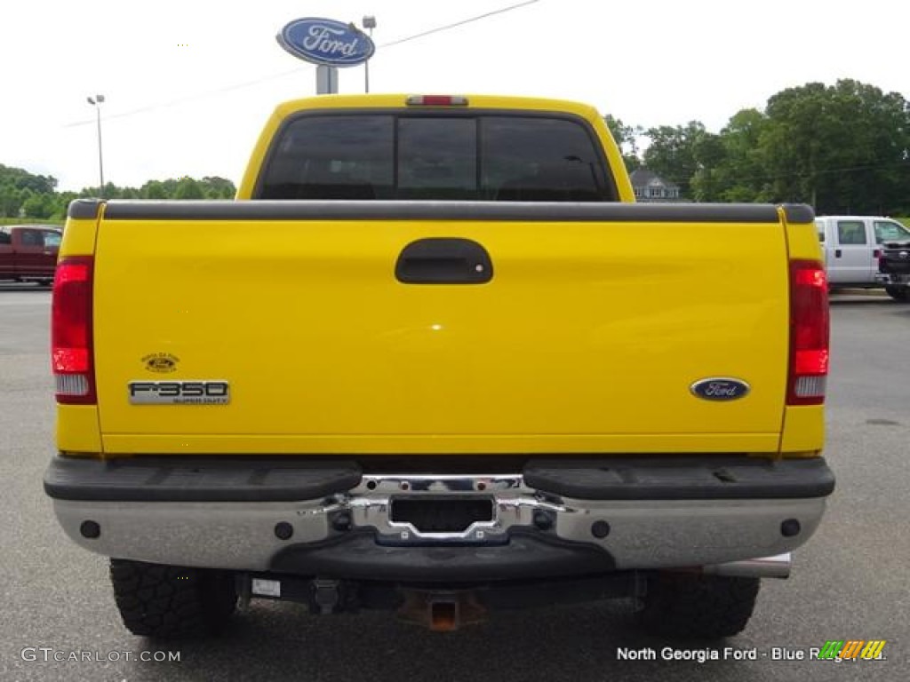 2006 F350 Super Duty Amarillo Edition Crew Cab 4x4 - Blazing Yellow / Black photo #4