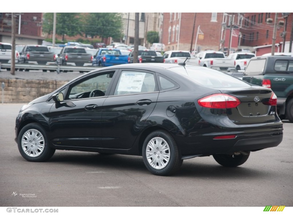 2015 Fiesta S Sedan - Tuxedo Black Metallic / Charcoal Black photo #2