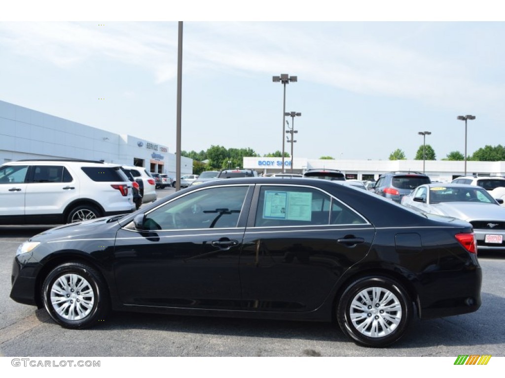 2014 Camry L - Attitude Black Metallic / Ivory photo #6