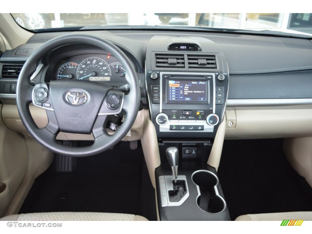 2014 Camry L - Attitude Black Metallic / Ivory photo #12