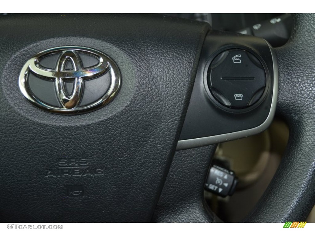 2014 Camry L - Attitude Black Metallic / Ivory photo #23