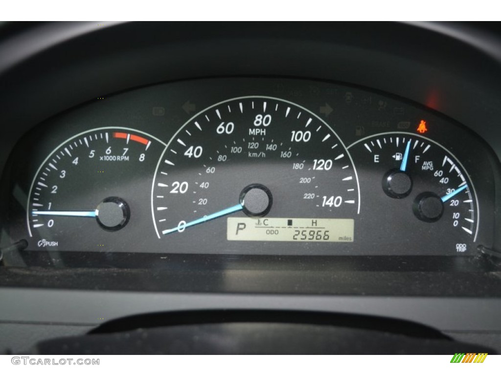 2014 Camry L - Attitude Black Metallic / Ivory photo #24