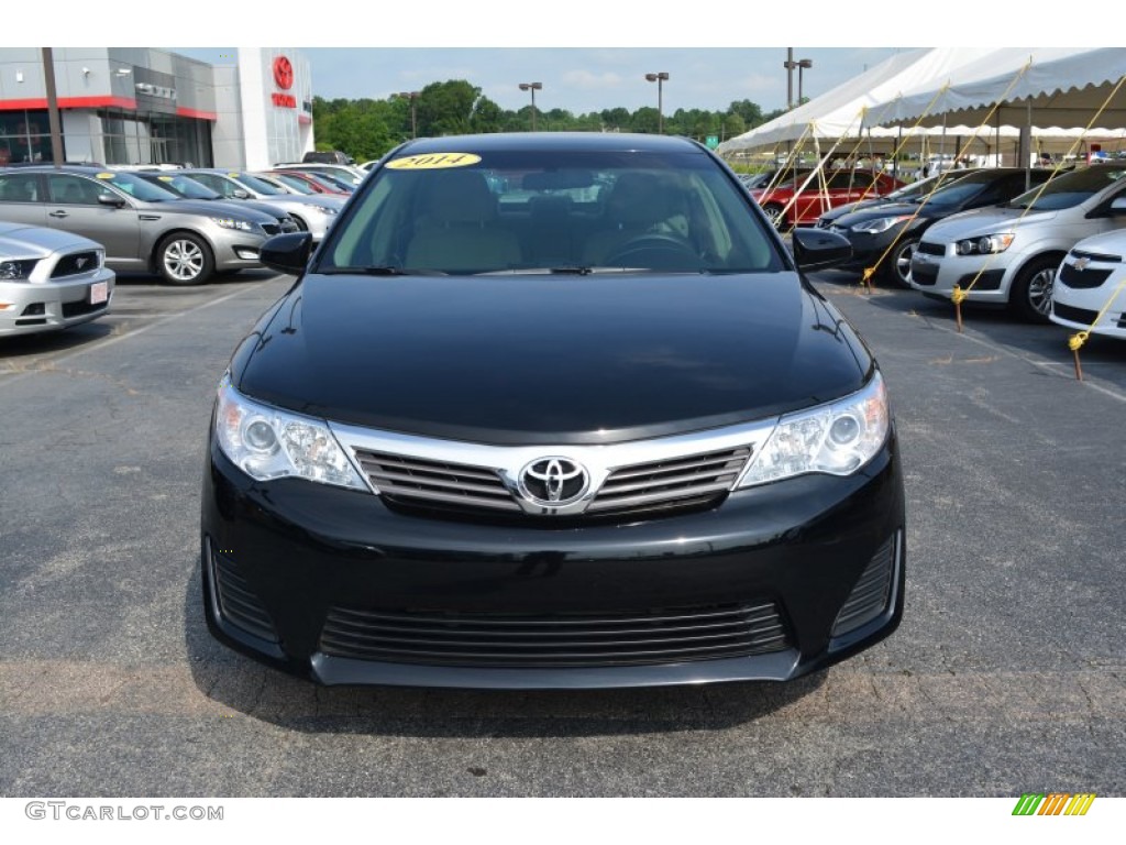 2014 Camry L - Attitude Black Metallic / Ivory photo #27