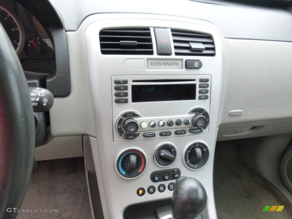 2005 Equinox LT AWD - Laser Blue Metallic / Light Gray photo #13