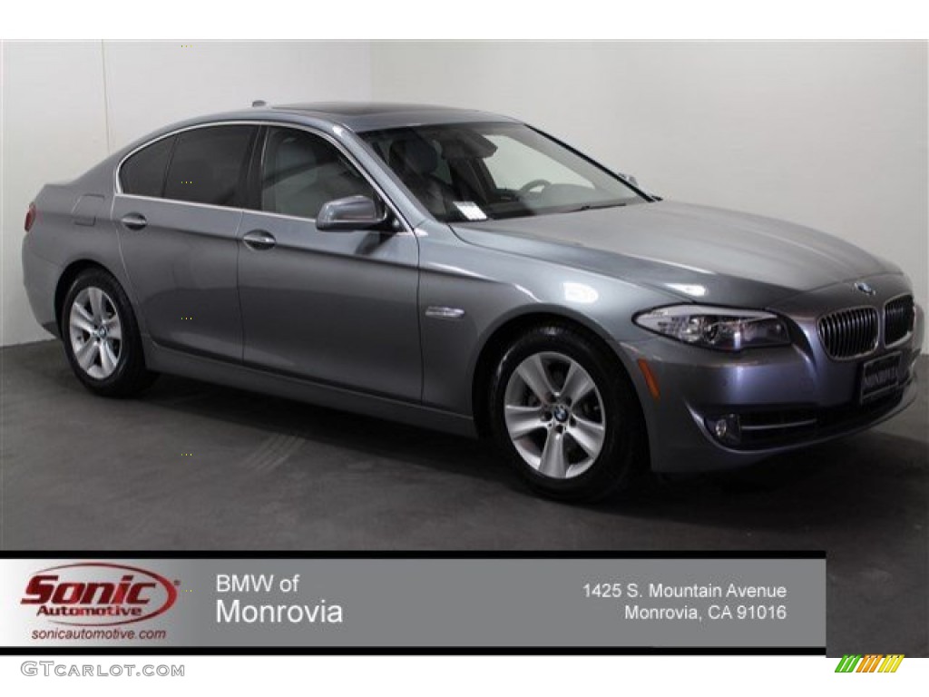 2012 5 Series 528i Sedan - Space Gray Metallic / Everest Gray photo #1