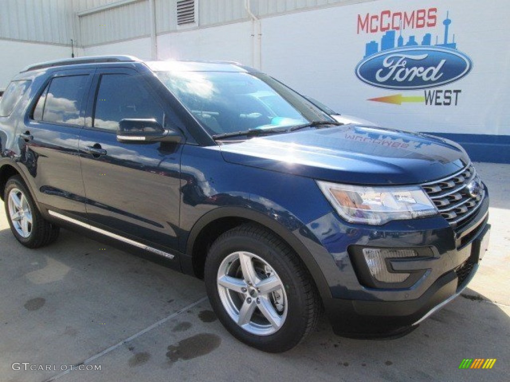 2016 Explorer XLT - Blue Jeans Metallic / Medium Light Camel photo #1