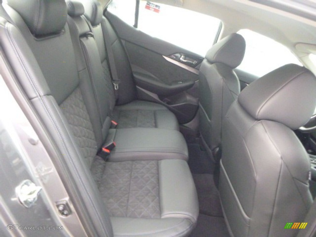 Charcoal Interior 2016 Nissan Maxima SR Photo #105076119
