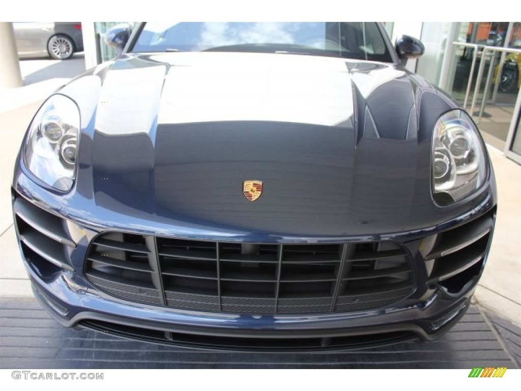 2015 Macan Turbo - Dark Blue Metallic / Agate Grey photo #2