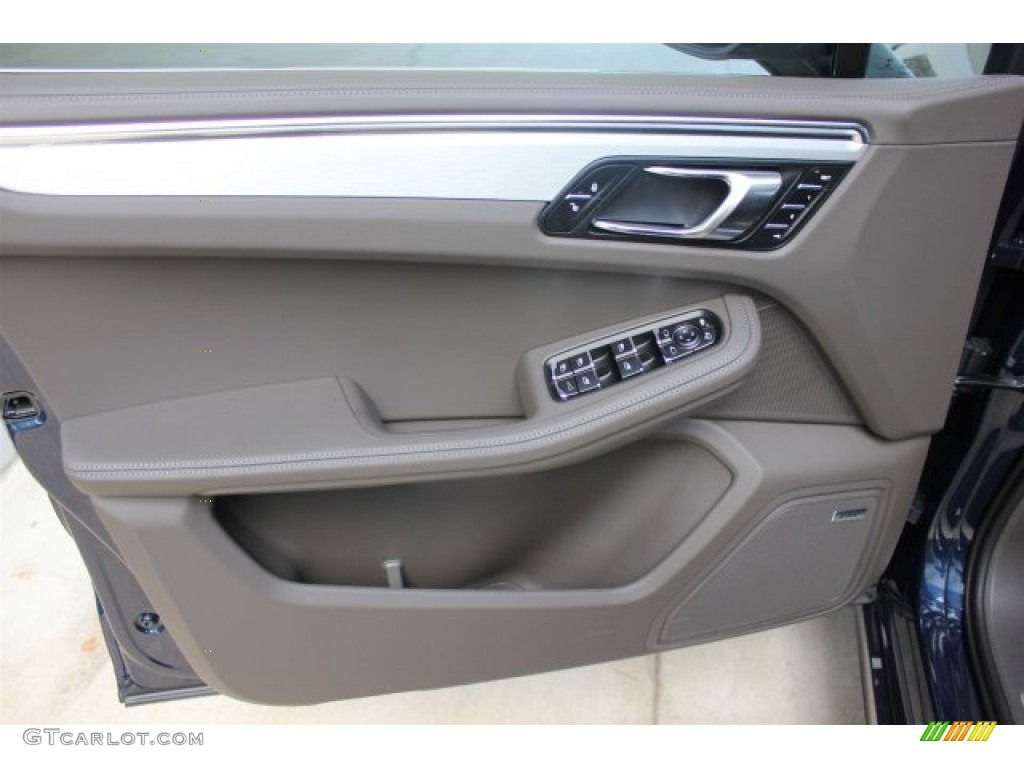 2015 Macan Turbo - Dark Blue Metallic / Agate Grey photo #8