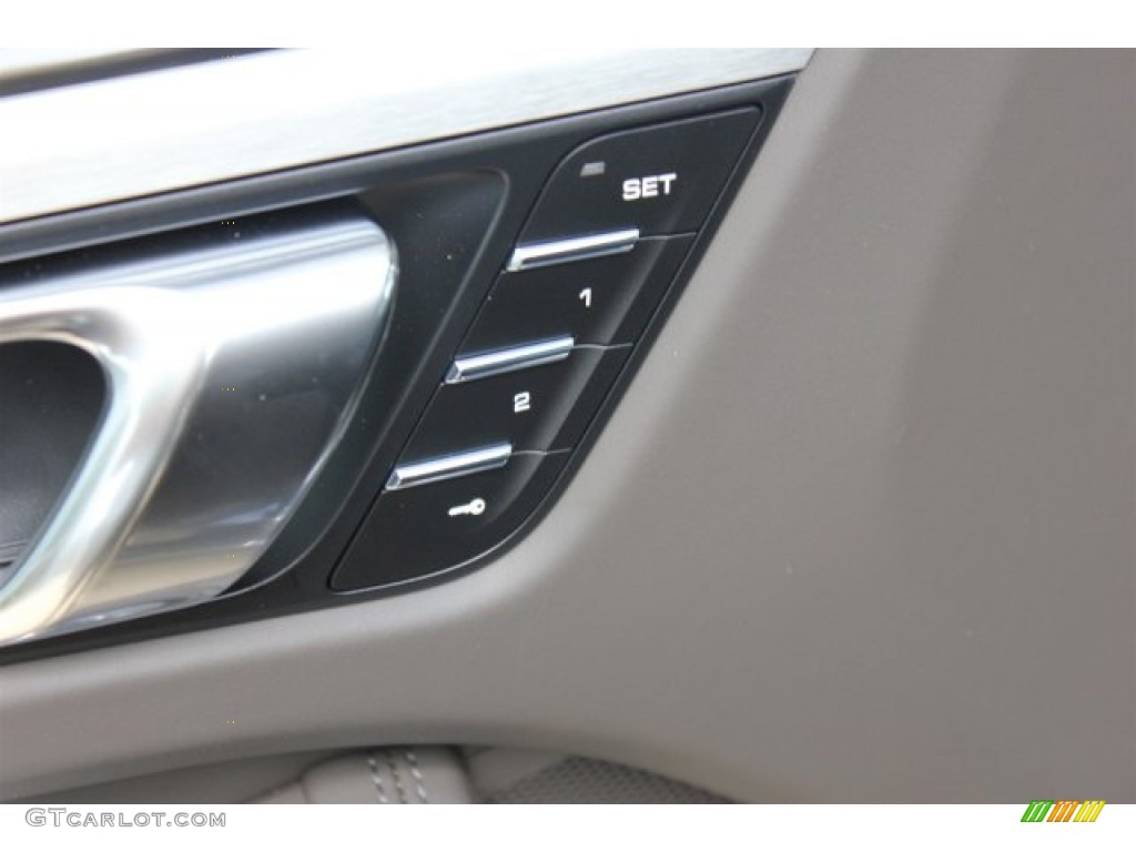 2015 Macan Turbo - Dark Blue Metallic / Agate Grey photo #9