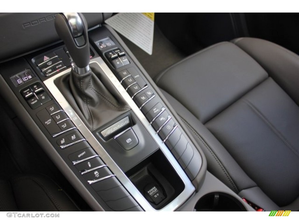 2015 Macan Turbo - Dark Blue Metallic / Agate Grey photo #15