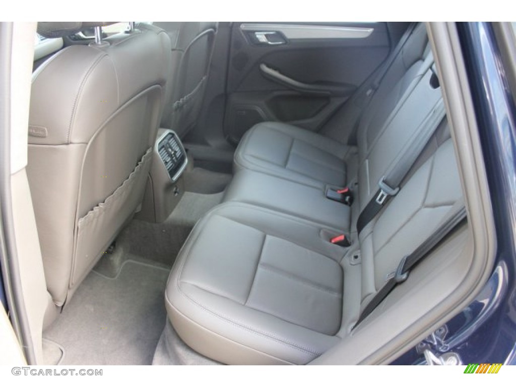 2015 Macan Turbo - Dark Blue Metallic / Agate Grey photo #34