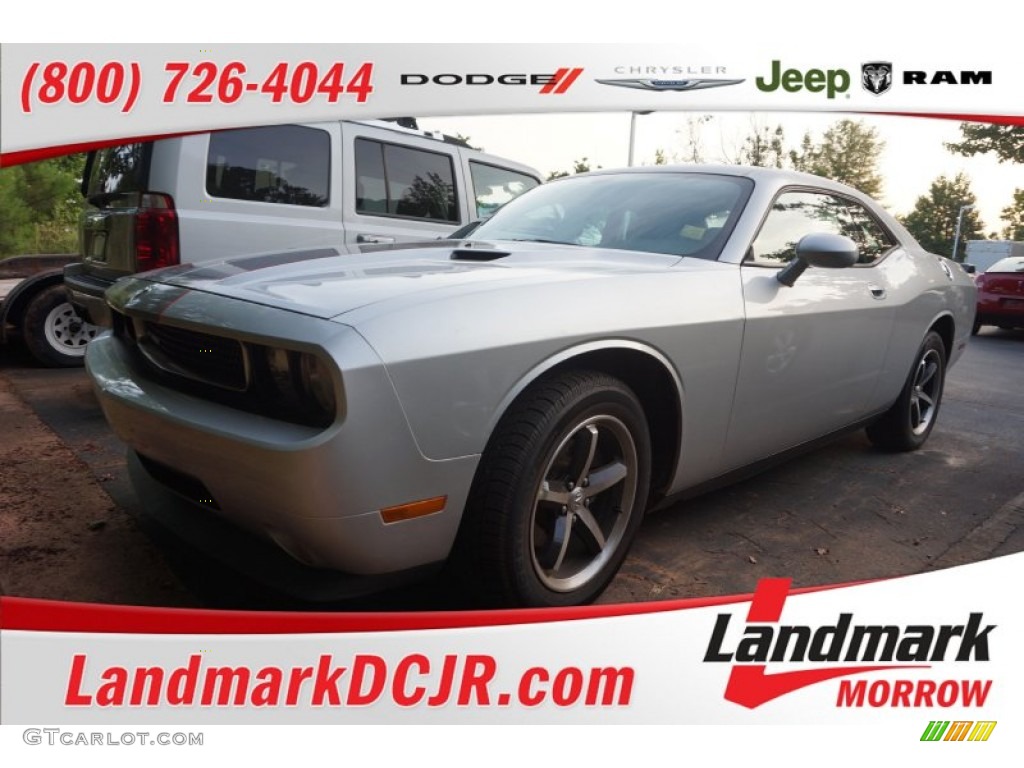 2010 Challenger SE - Bright Silver Metallic / Dark Slate Gray photo #1