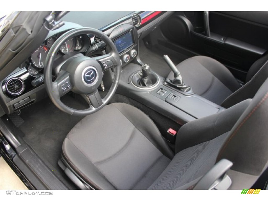 Black Interior 2013 Mazda MX-5 Miata Club Hard Top Roadster Photo #105083835