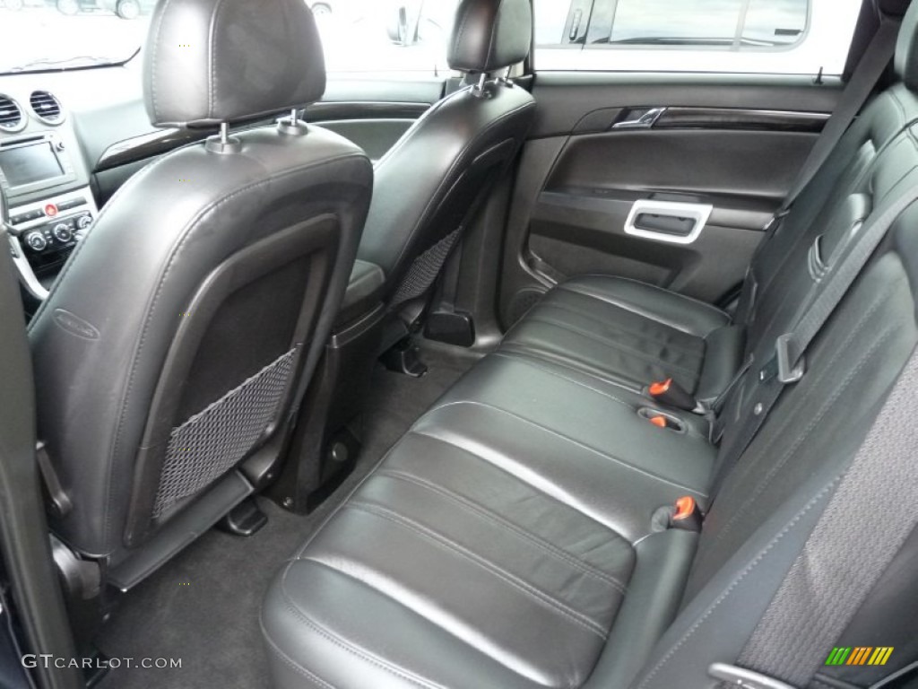 2015 Chevrolet Captiva Sport LT Rear Seat Photos