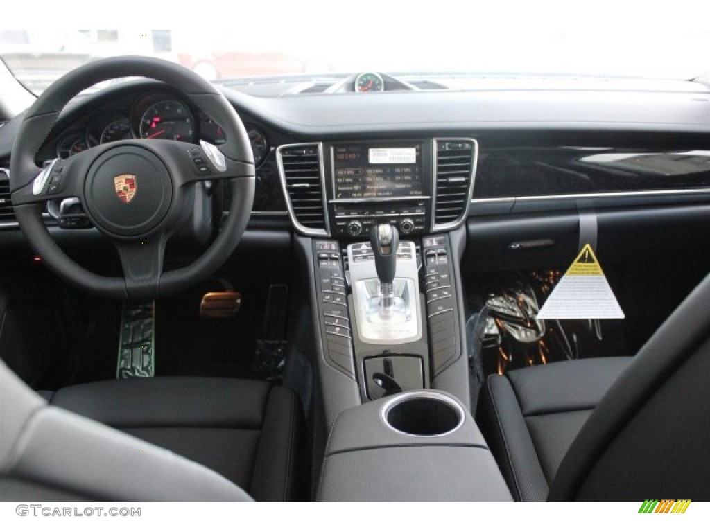2015 Panamera 4 - Dark Blue Metallic / Black photo #34