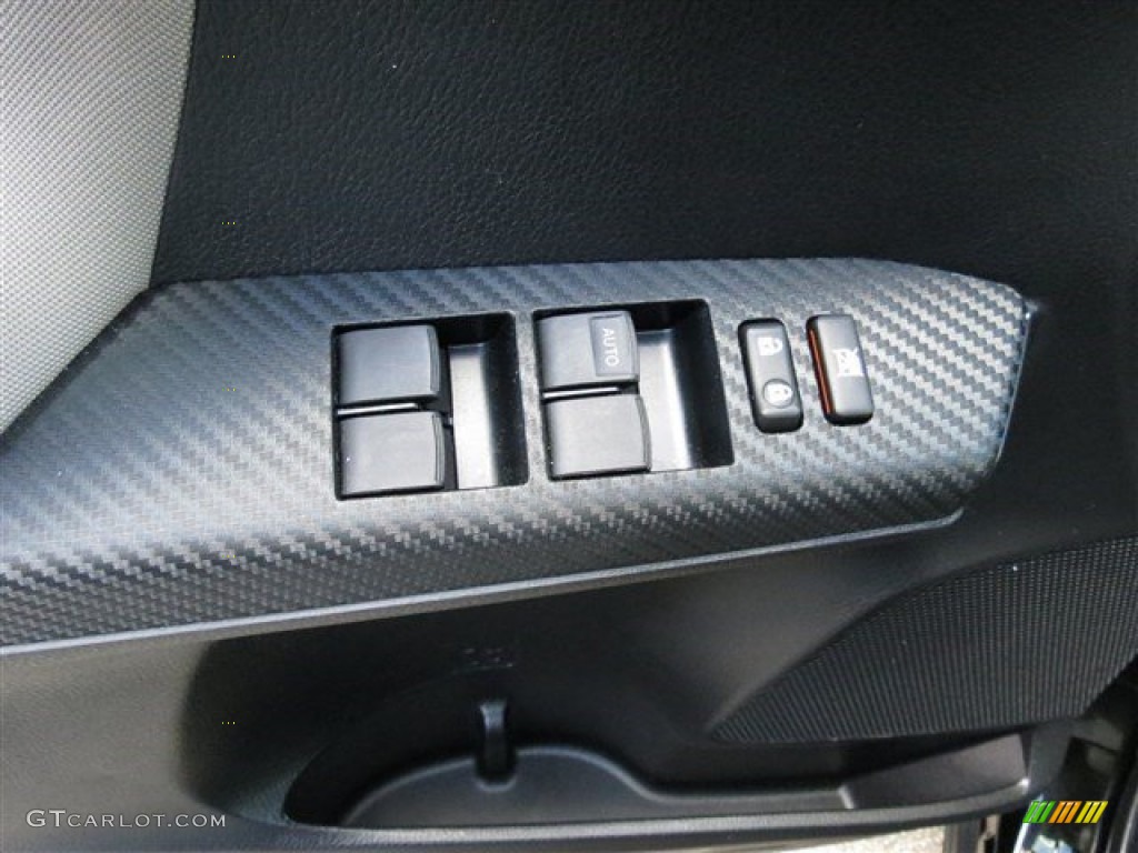 2013 RAV4 XLE - Black / Beige photo #10