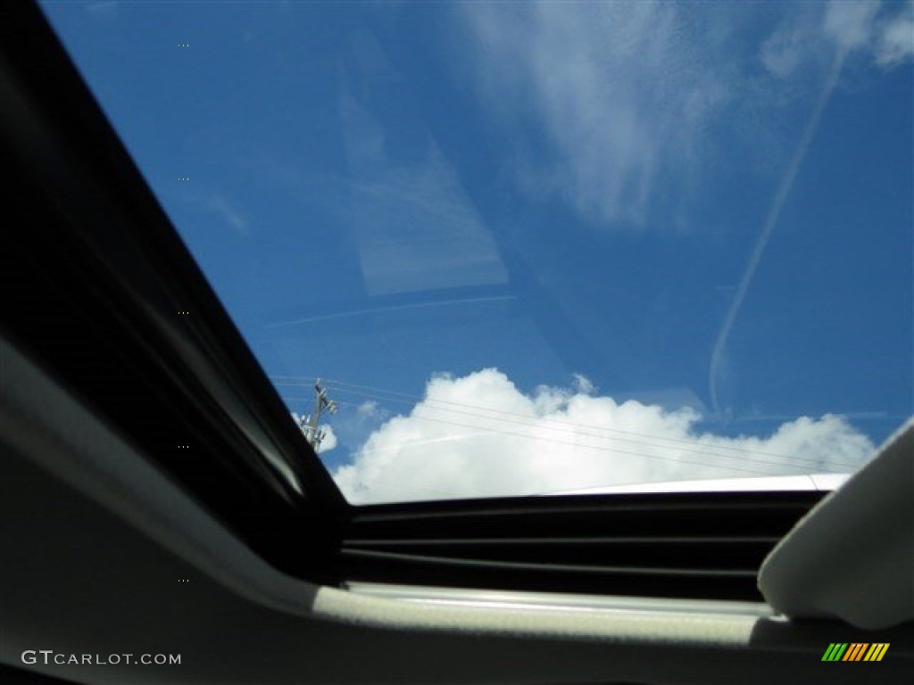 2013 RAV4 XLE - Black / Beige photo #18